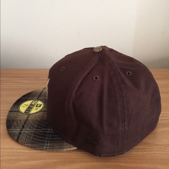 New Era 59Fifty LRG Brown Cap - Picture 6 of 7